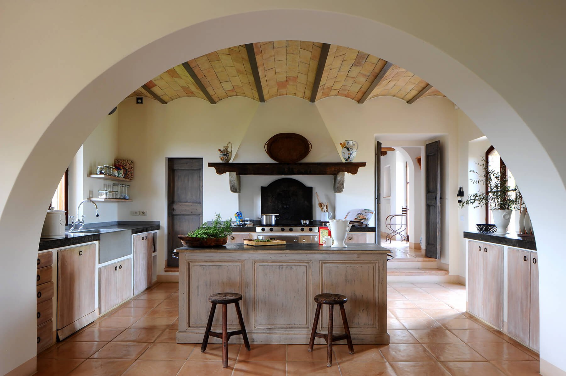 Francis York This Boutique Farmhouse in the Umbrian Hills is Available as a Luxury Villa Rental 16.jpg