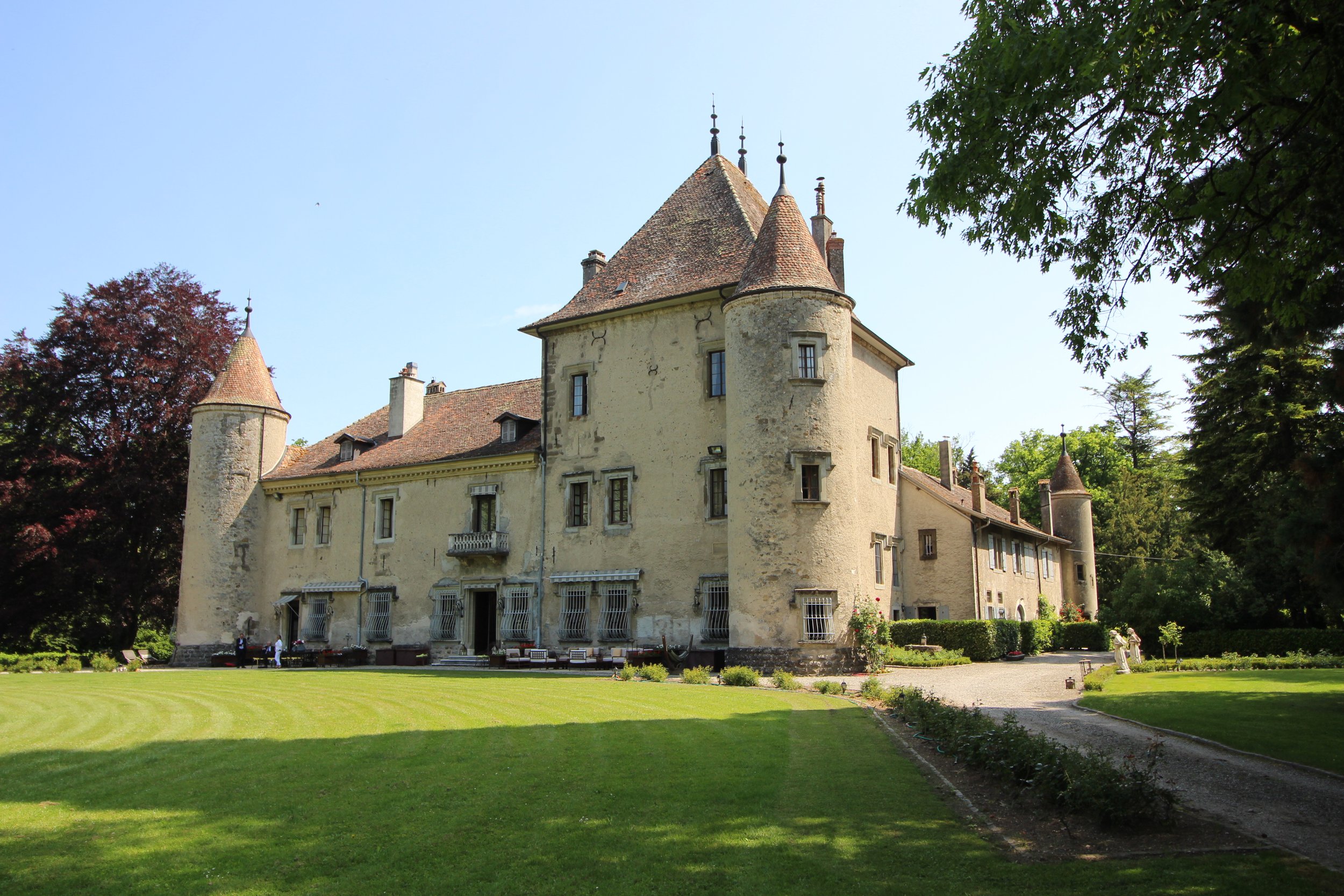 Francis York Spectacular Swiss Chateau Near Lake Geneva 15.JPG