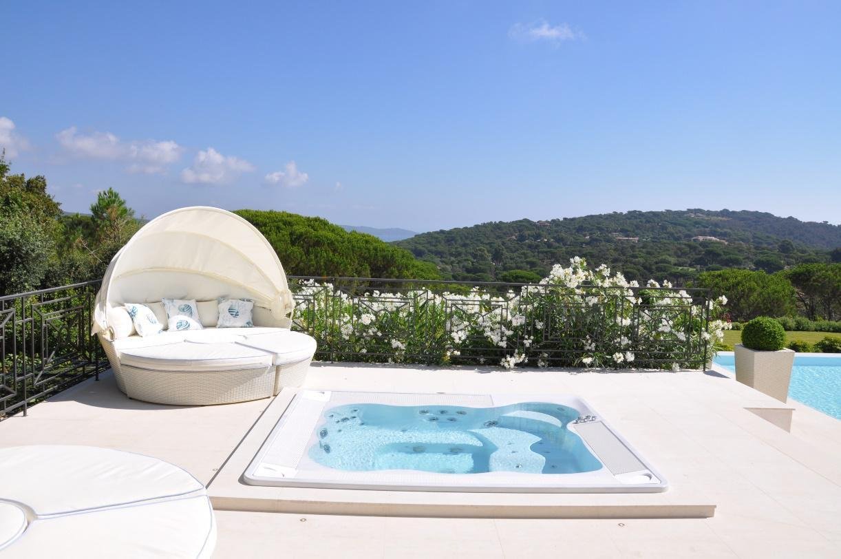 Francis York French Riviera Luxury Holiday Rental Near Ramatuelle 6.jpeg