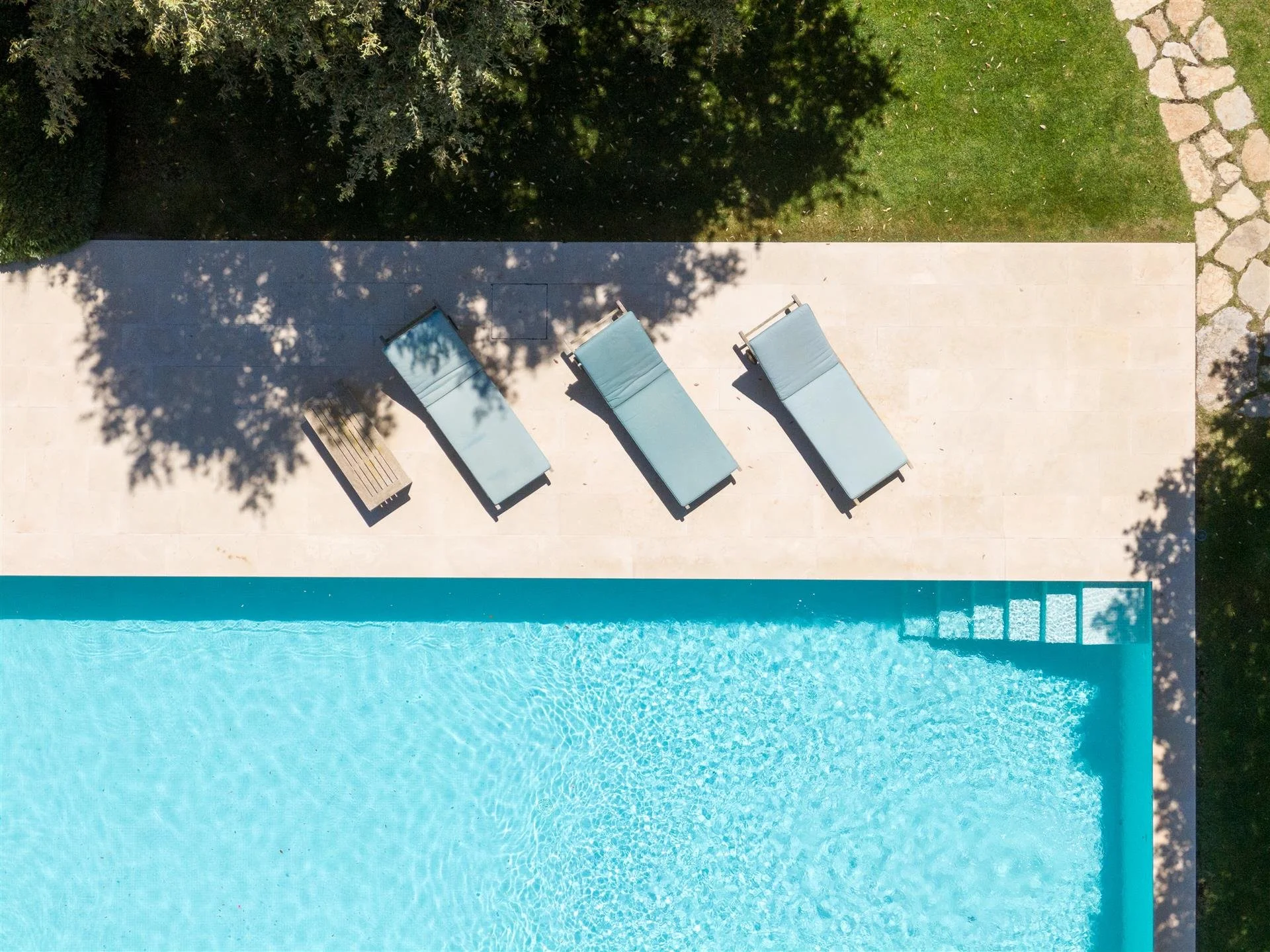 Francis York Bespoke Modern Villa in Mallorca 23.jpg
