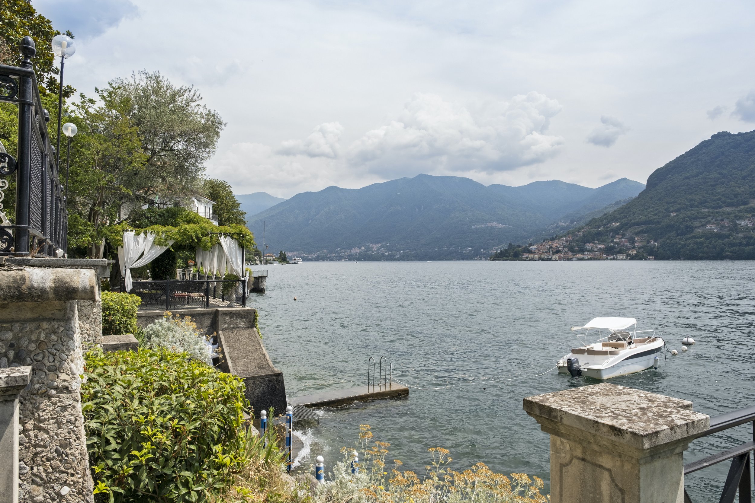 Francis York Historic Italian Villa on the Shores of Lake Como 2.jpg