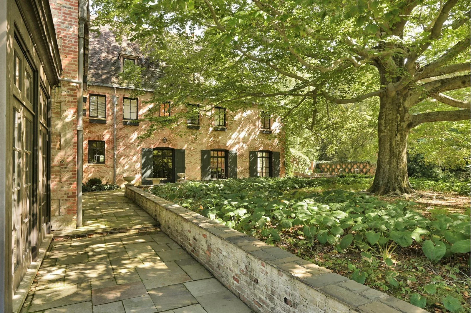 Franics York 1928 French Norman House Set in the Heart of the North Shore, Long Island 6.jpeg