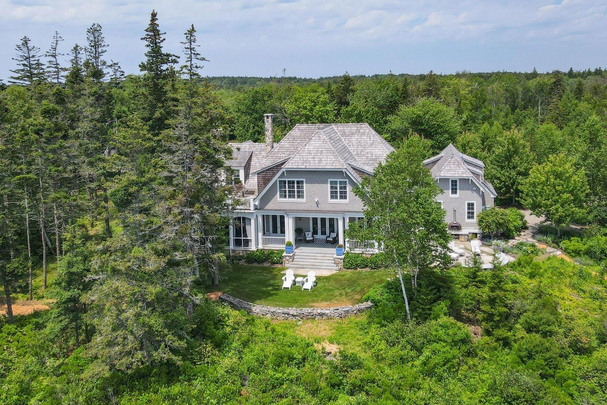 Franics York Oceanfront Estate in Maine  Featured in Architectural Digest 2.jpeg