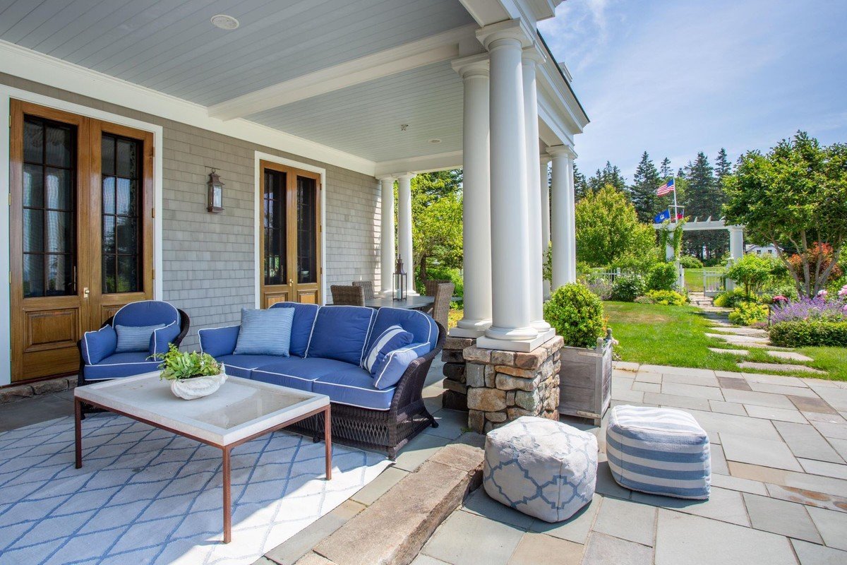 Franics York Oceanfront Estate in Maine  Featured in Architectural Digest 32.jpeg
