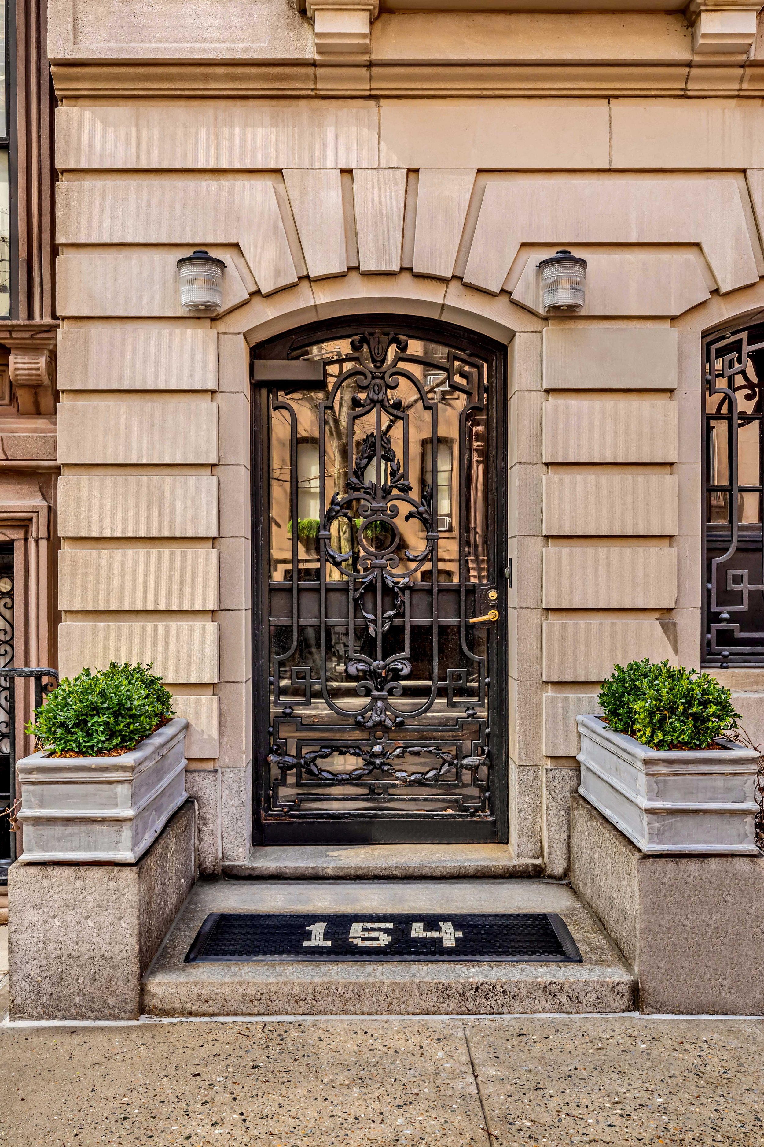 Francis York The Adele Kneeland Mansion Manhattan Upper East Side Townhouse for Sale 22.jpg