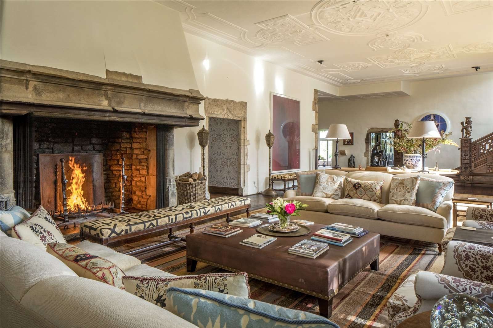 Francis York Savills Edgewood Manor is a Timeless Cotswolds Estate 31.jpg