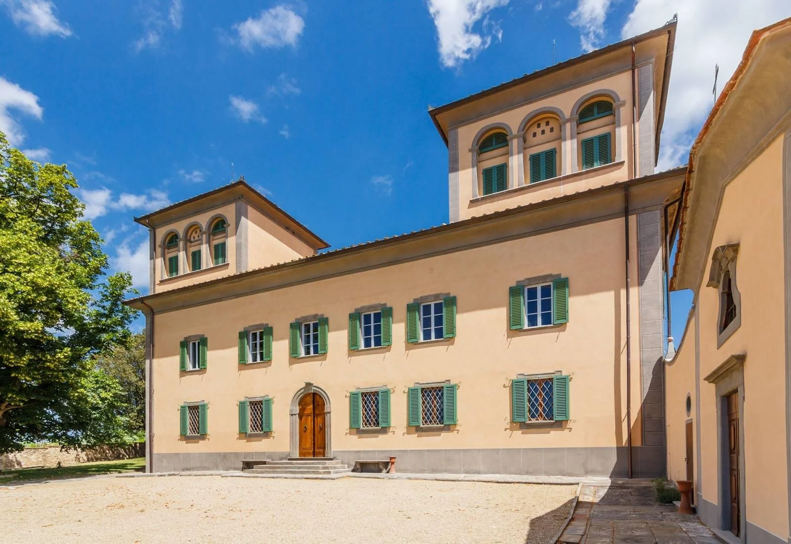 Francis York Grand Italian Villa and Tuscan Estate Near Florence. Italy 23.jpg