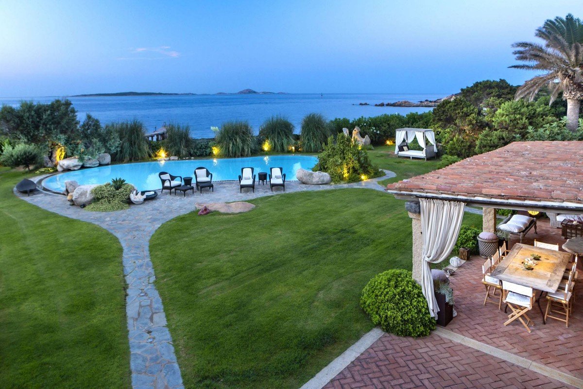 Francis York Exclusive Waterfront Villa in Porto Rotondo, Sardinia, Italy 27.jpeg