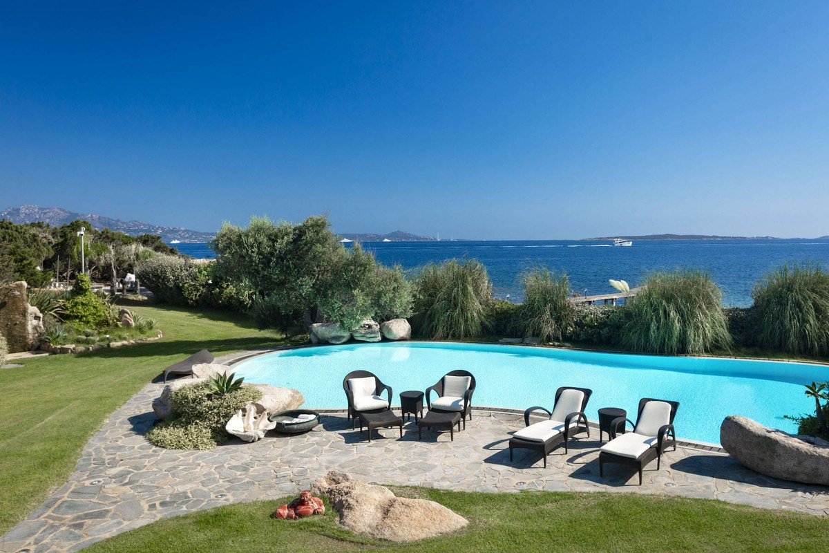 Francis York Exclusive Waterfront Villa in Porto Rotondo, Sardinia, Italy 29.jpeg