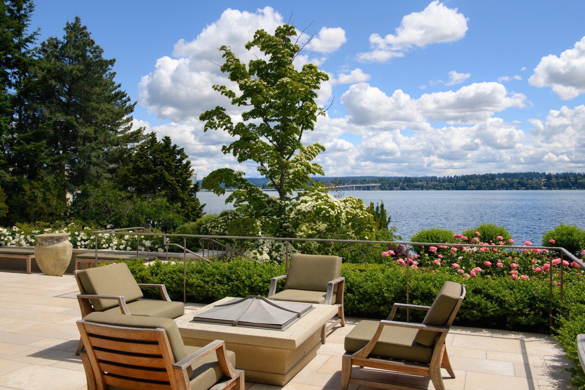 Francis York Waterfront Mansion in Seattle’s Exclusive Enclave, The Reed Estate 13.jpg