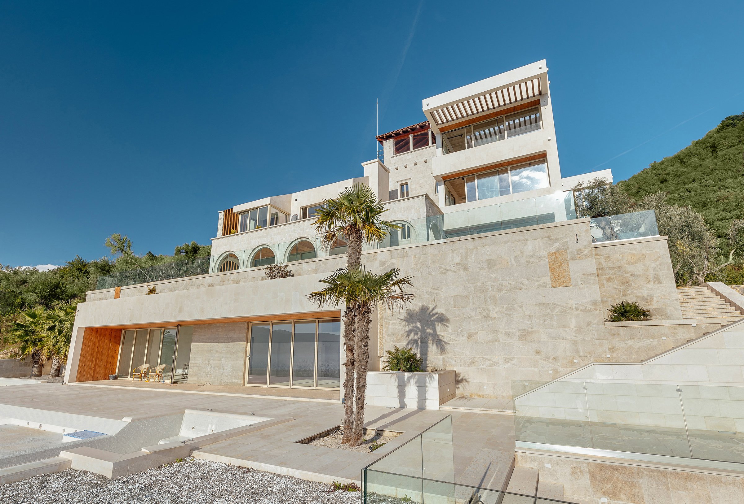 2-unique-designer-villa-overlooking-Porto-Montenegro.jpg