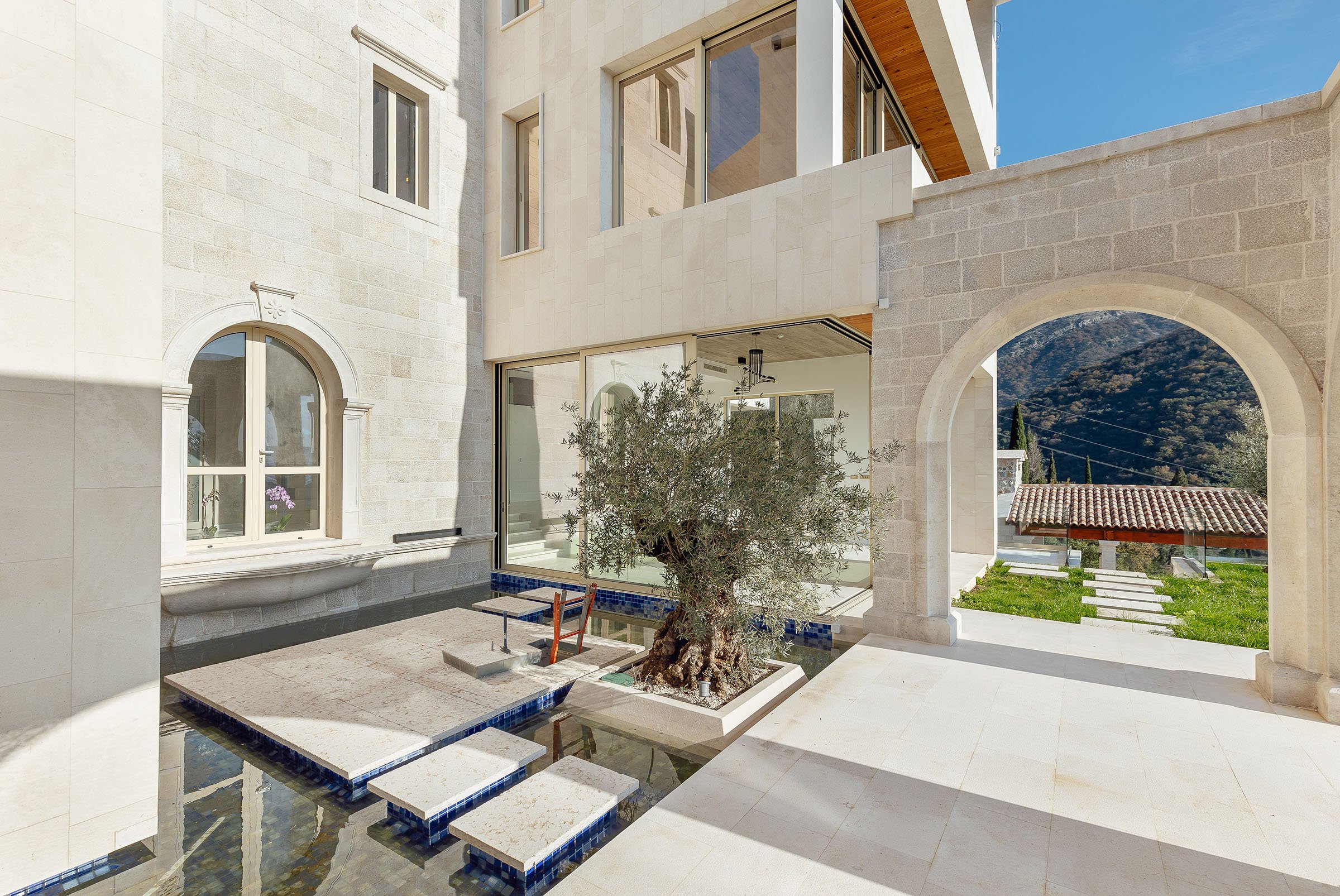 8-unique-designer-villa-overlooking-Porto-Montenegro.jpg