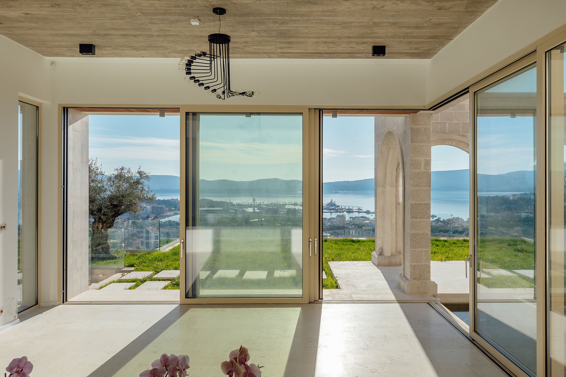 14-1-unique-designer-villa-overlooking-Porto-Montenegro.jpg