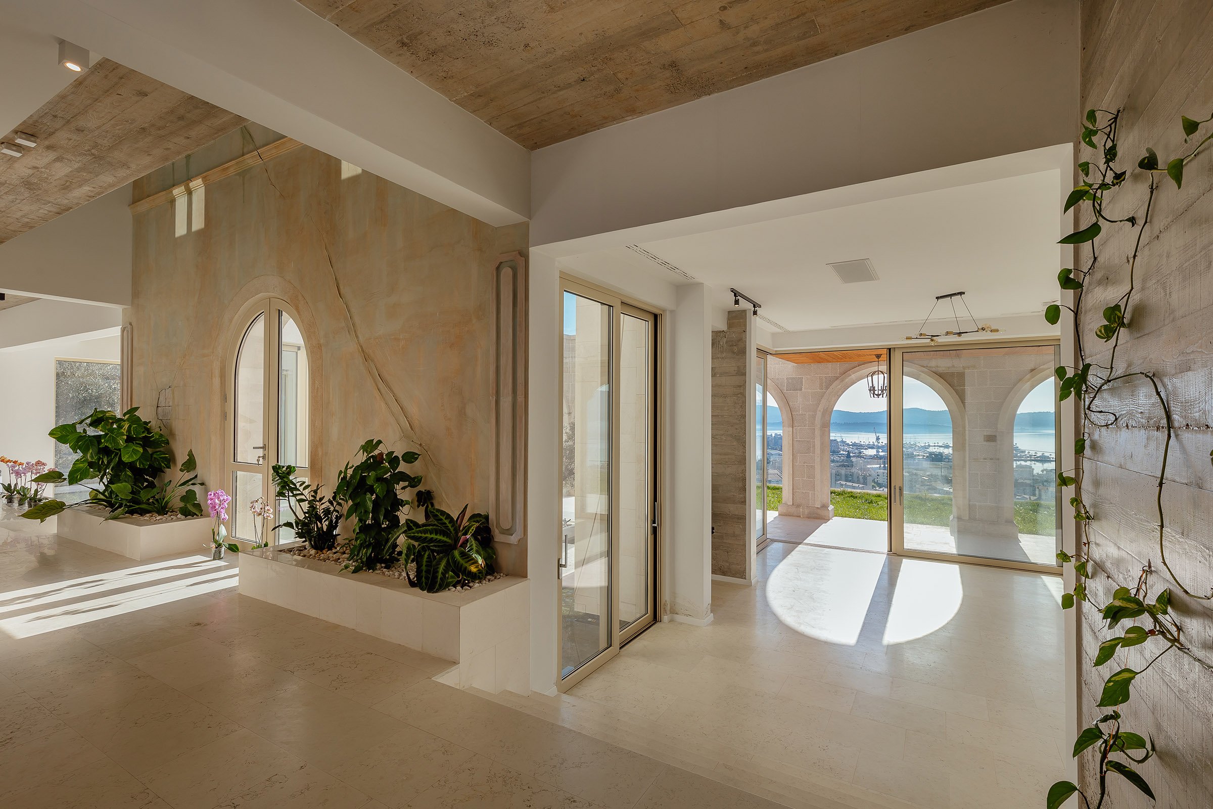 16-unique-designer-villa-overlooking-Porto-Montenegro.jpg