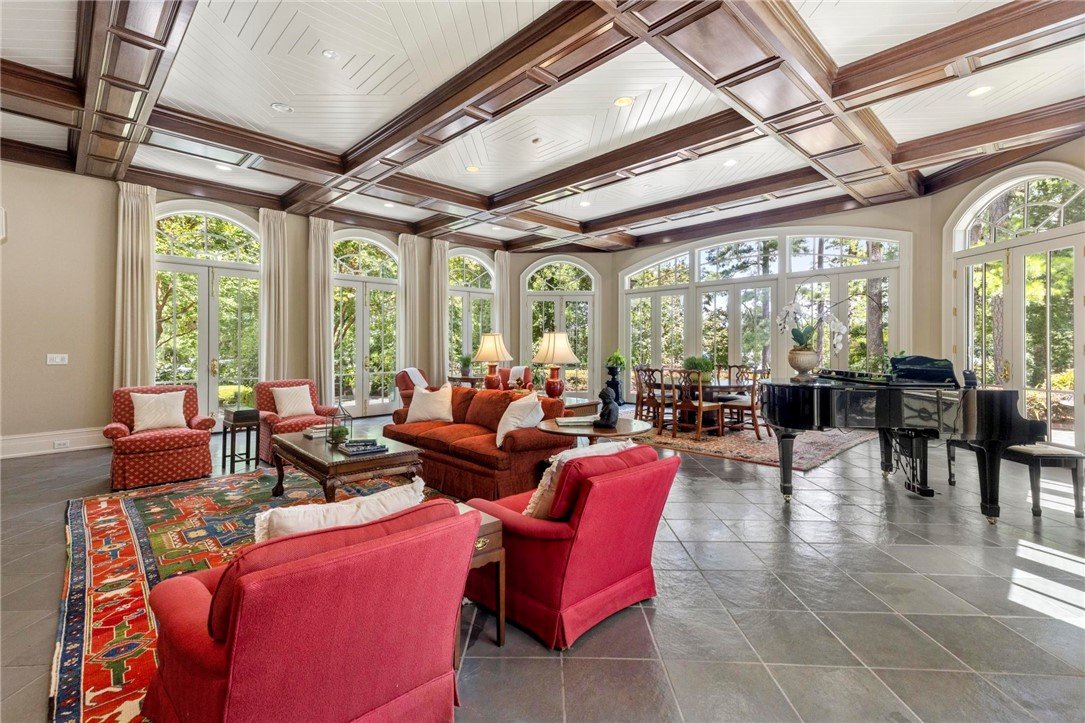 Francis York Sweet Home Alabama Timeless Lakefront Estate on Private Peninsula 52.jpeg