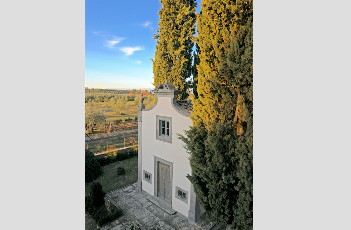 Francis York Historic Italian Villa For Sale Near San Casciano, Tuscany 49.png