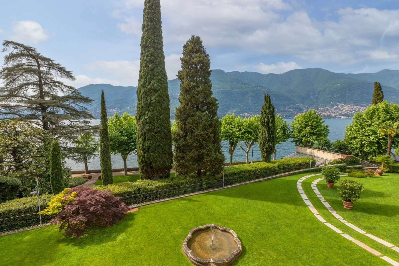Renovated 18th Century Italian Villa on the Shores of Lake Como