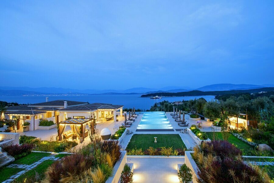 Francis York Luxury Estate in Corfu, Ionian Islands, Greece 33.jpg