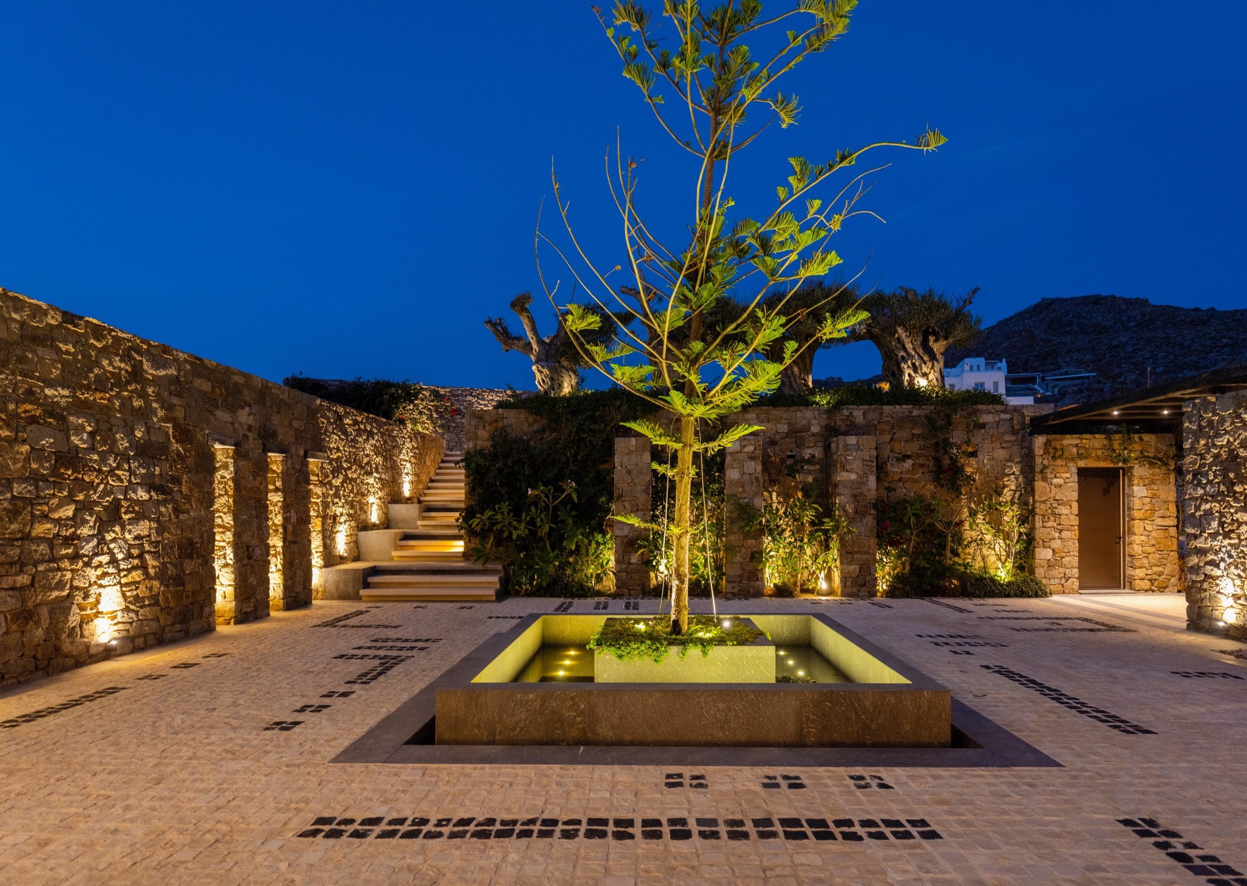 Francis York Luxury Villa For Sale in Mykonos, Greece 37.jpg