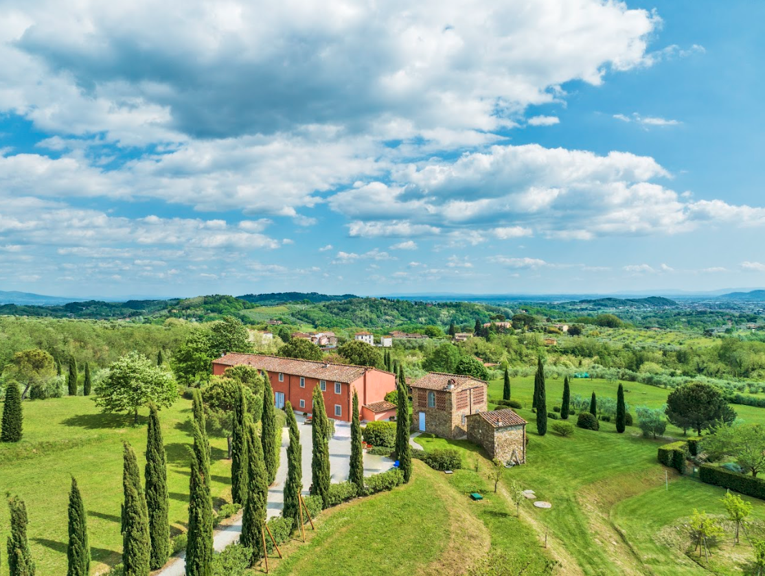 Francis York Tuscan Farmhouse For Sale Near Lucca, Italy 47.png