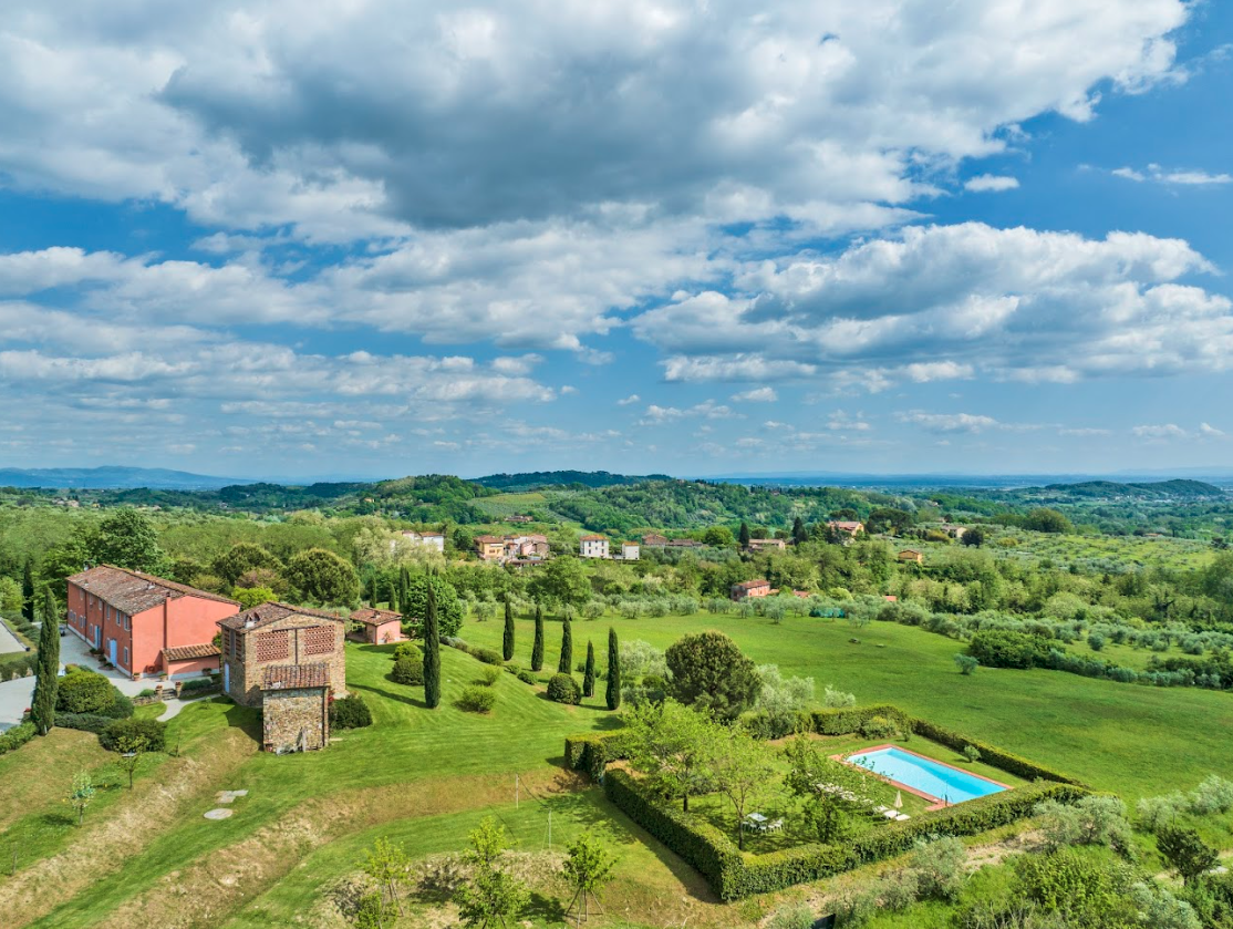 Francis York Tuscan Farmhouse For Sale Near Lucca, Italy 48.png