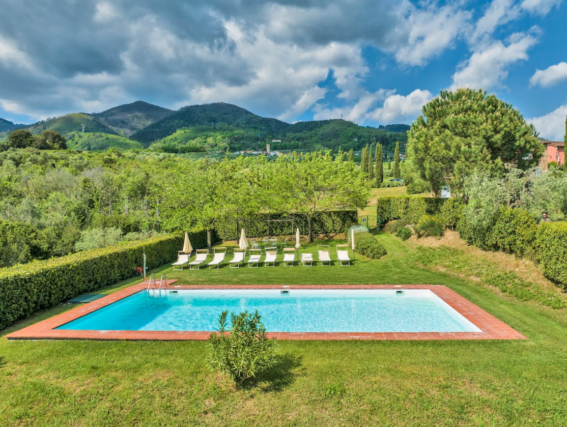 Francis York Tuscan Farmhouse For Sale Near Lucca, Italy 54.png