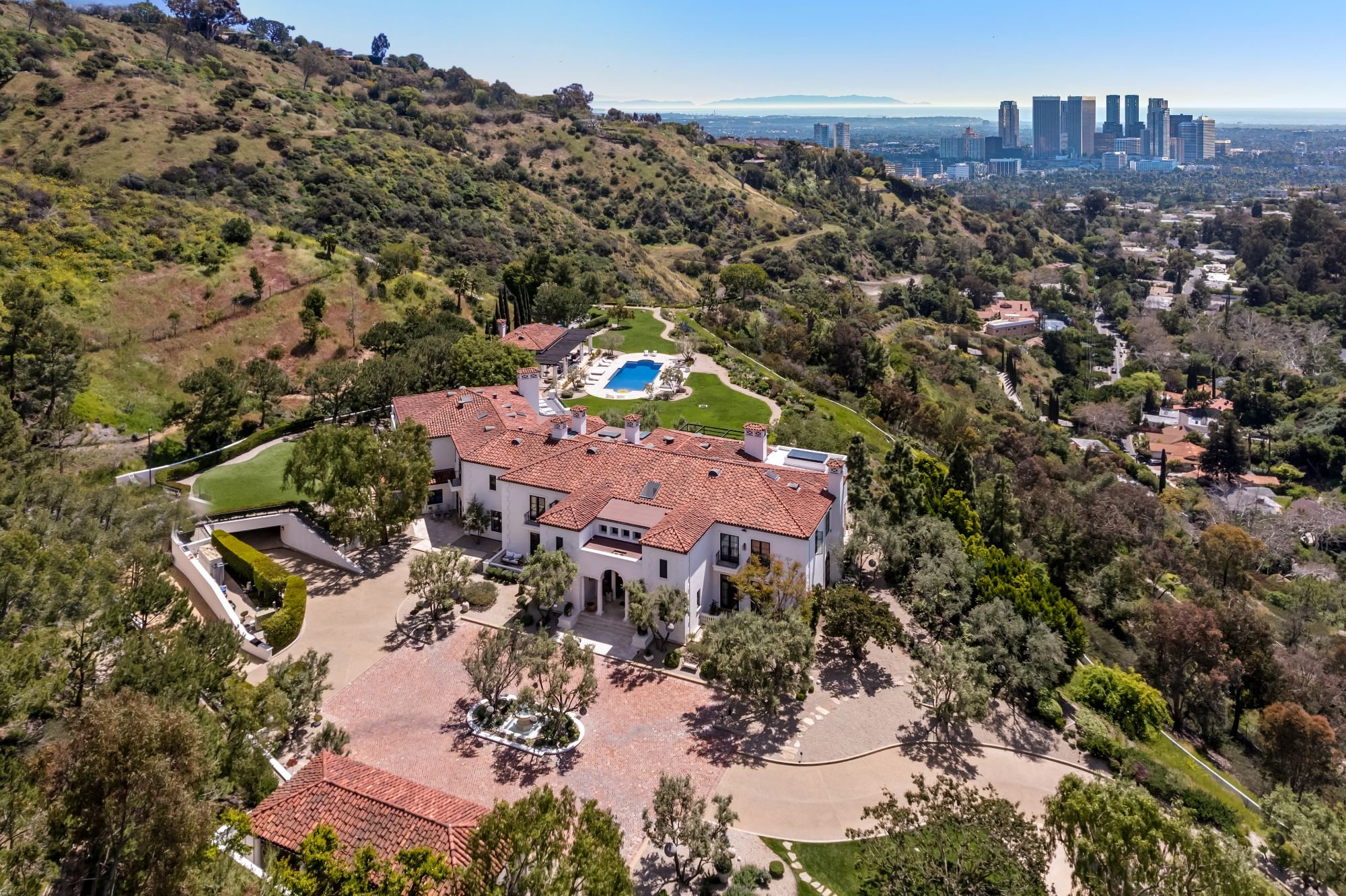 Francis York Drake is Selling His Beverly Hills Mansion 6.jpg
