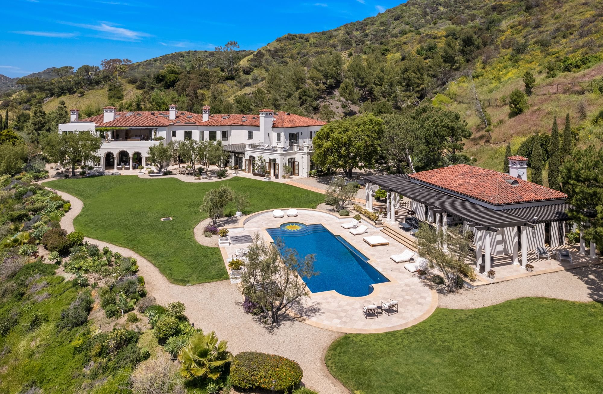 Francis York Drake is Selling His Beverly Hills Mansion 7.jpg