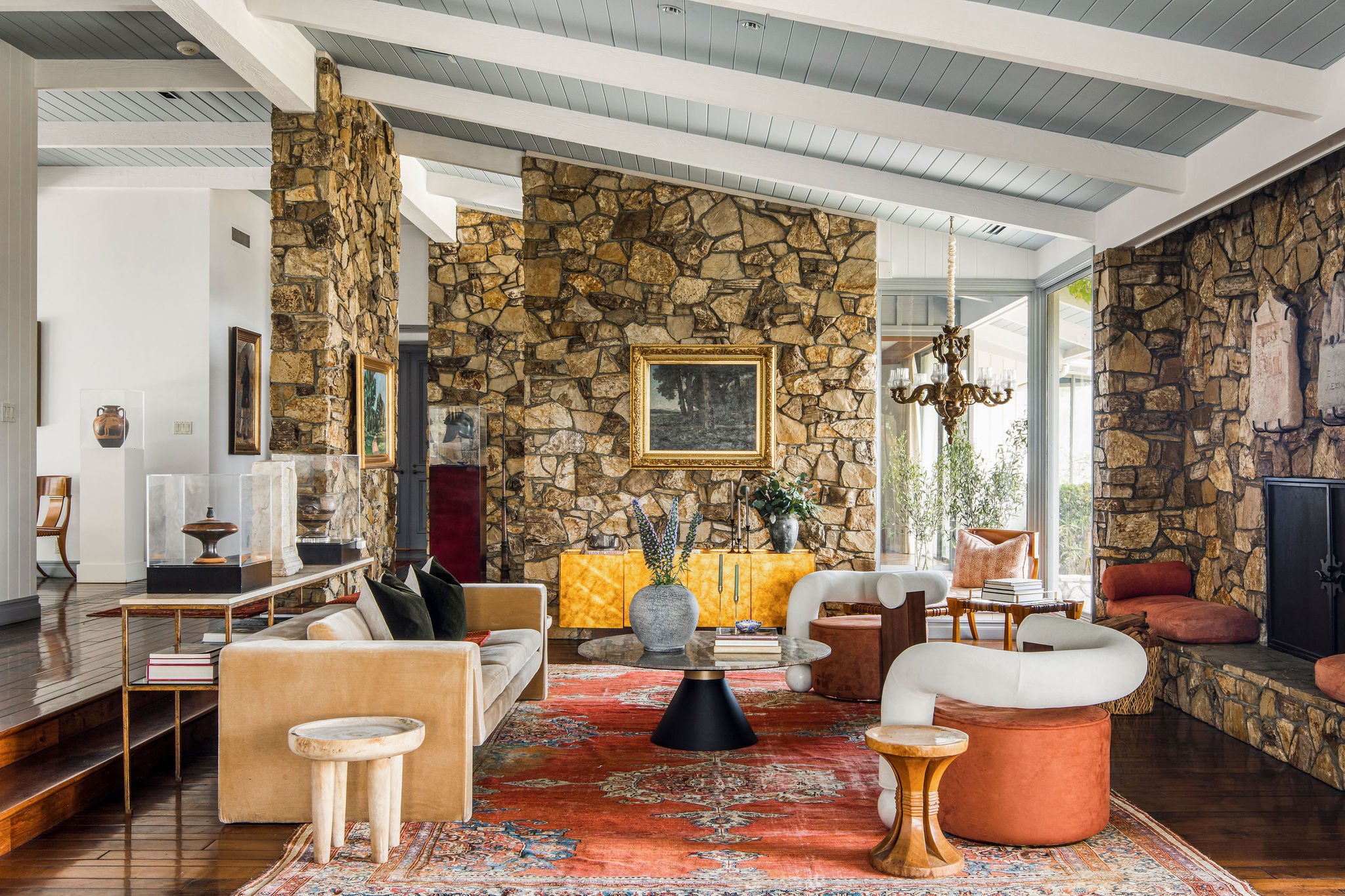 Francis York This Mid-Century Ranch with Award-Winning Vineyards is a ‘House of Dreams’ in Palos Verdes, California 13.jpg