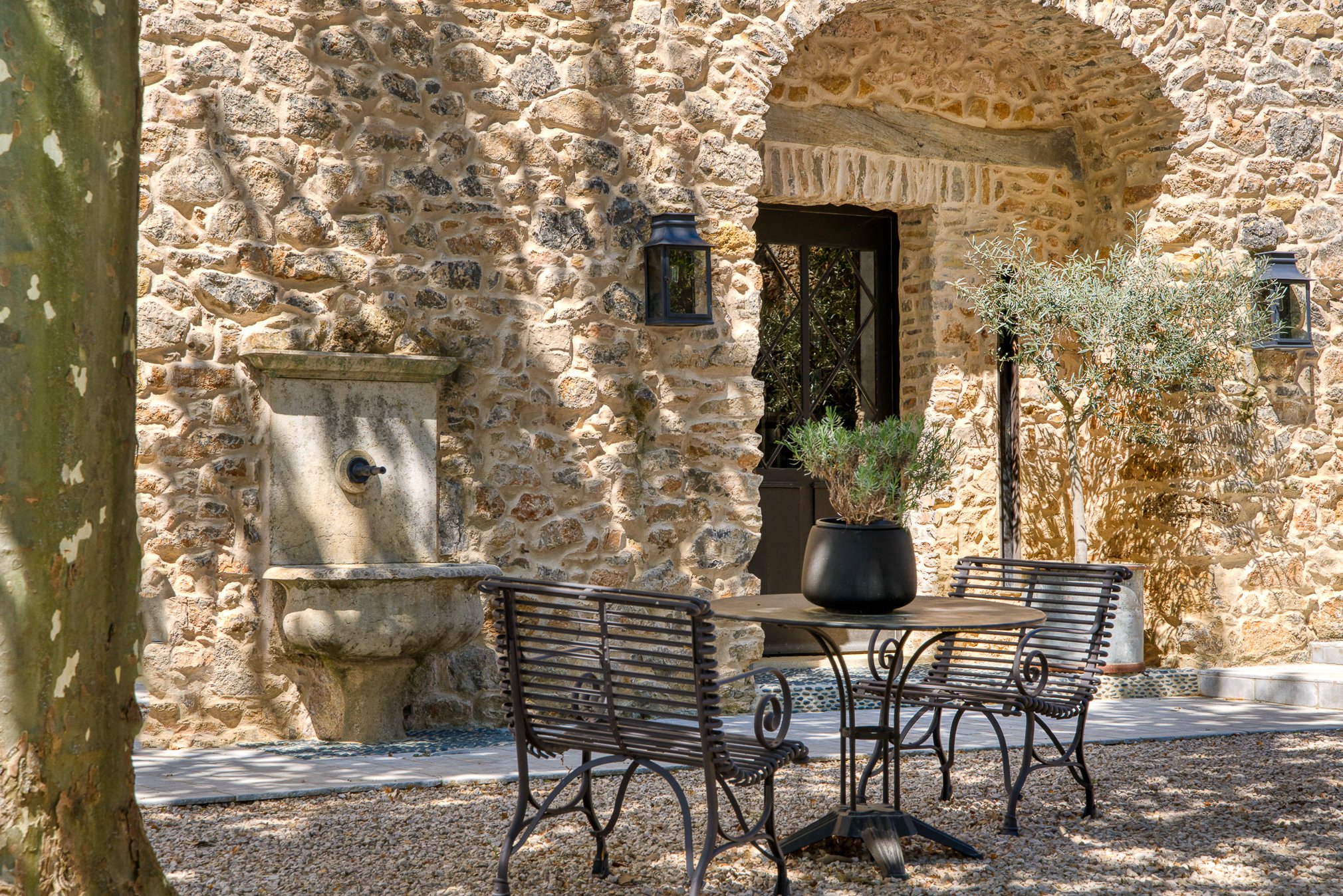 Francis York Luxury French Chateau and Vineyard in the Var, Provence 13.jpg