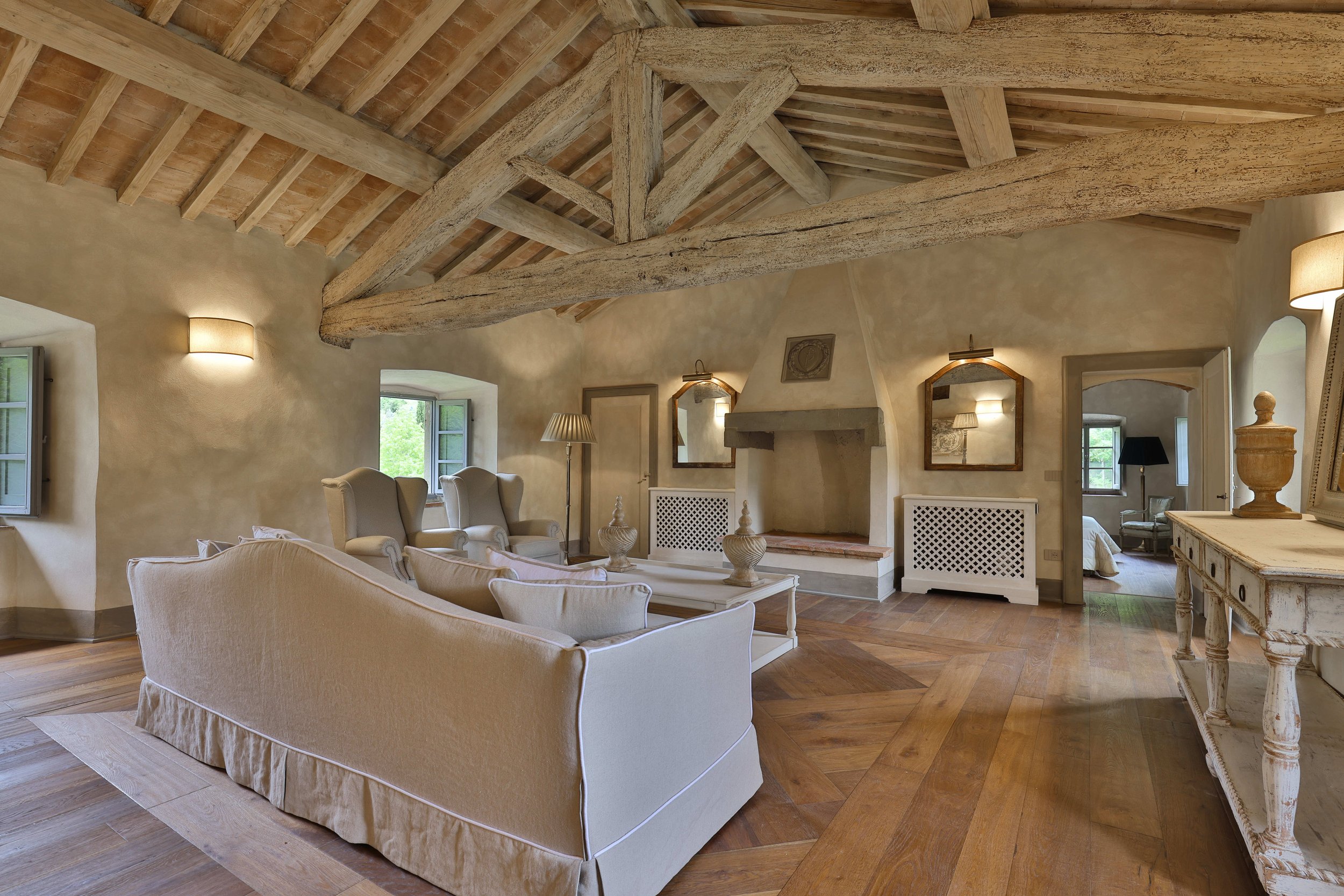 Francis York NEW Luxury Holiday Rental in the Chianti Hills, Tuscany Booking This Summer  18.jpg