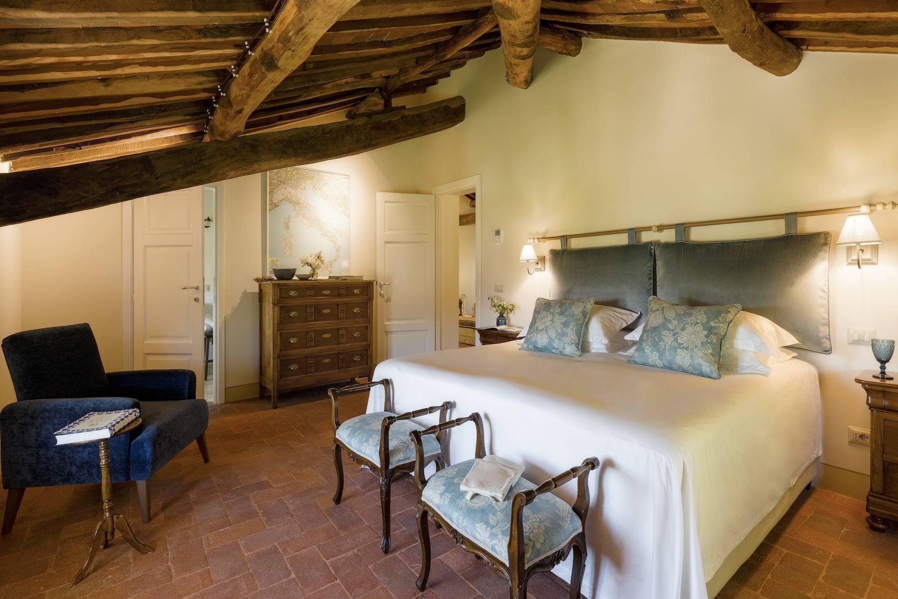 Francis York Book a Stay This Summer at Villa de Camelie Luxury Villa Rental Near Lucca in Tuscany, Italy Sothebys Realty Retreats 2.jpg