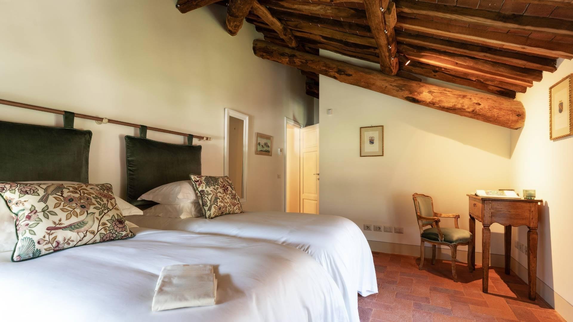 Francis York Book a Stay This Summer at Villa de Camelie Luxury Villa Rental Near Lucca in Tuscany, Italy Sothebys Realty Retreats 3.jpeg