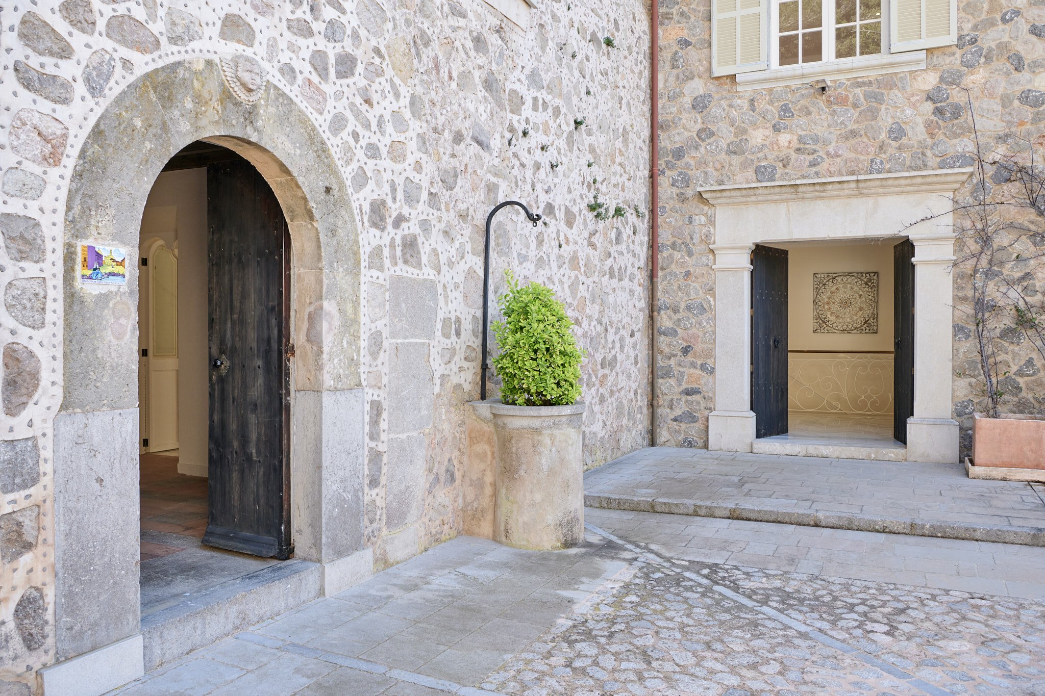 Francis York Can Calo: Historic Estate in Mallorca Built by Archduke Luis Salvador of Habsburg 4.jpg