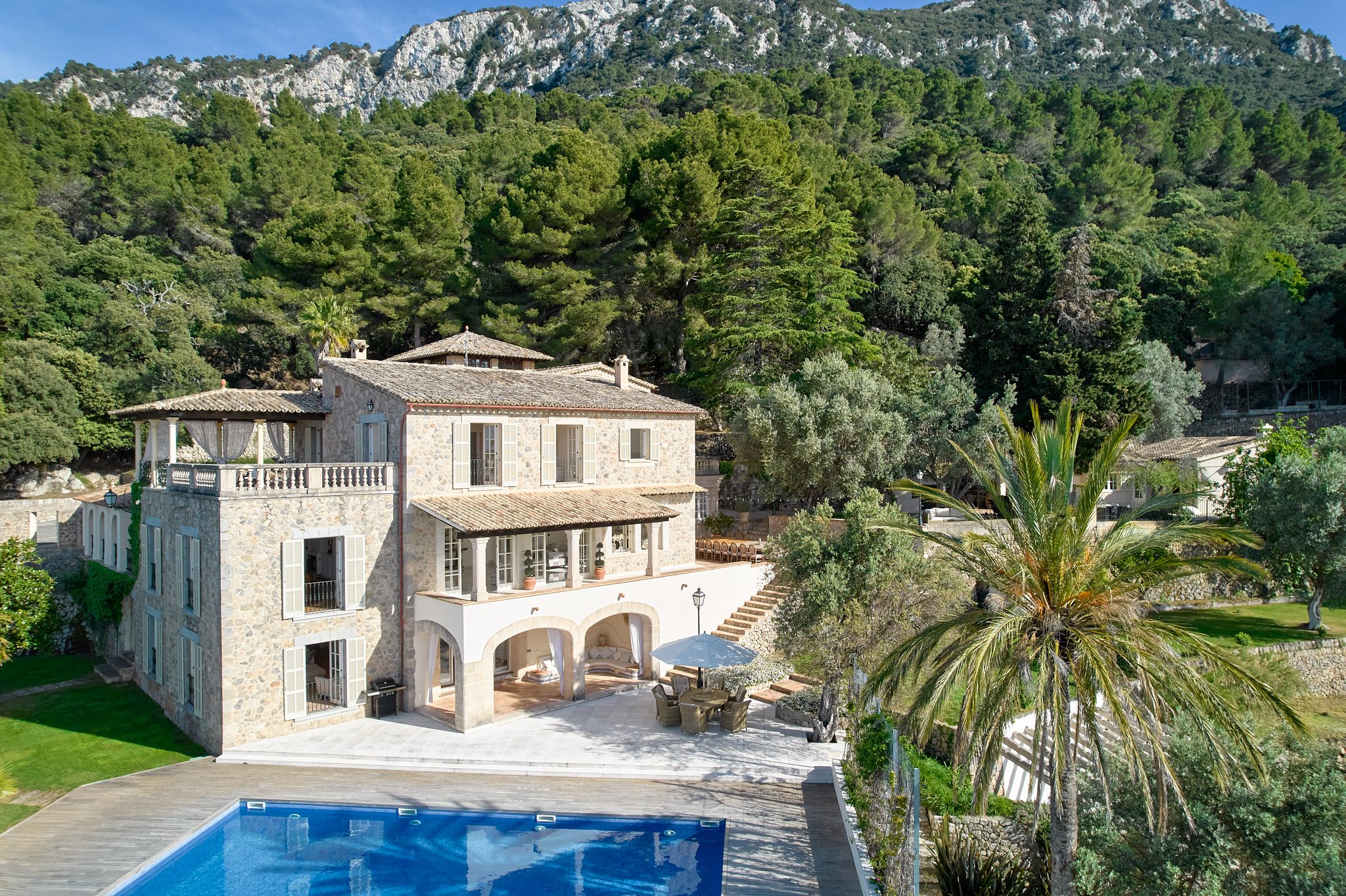 Francis York Can Calo: Historic Estate in Mallorca Built by Archduke Luis Salvador of Habsburg 55.jpg