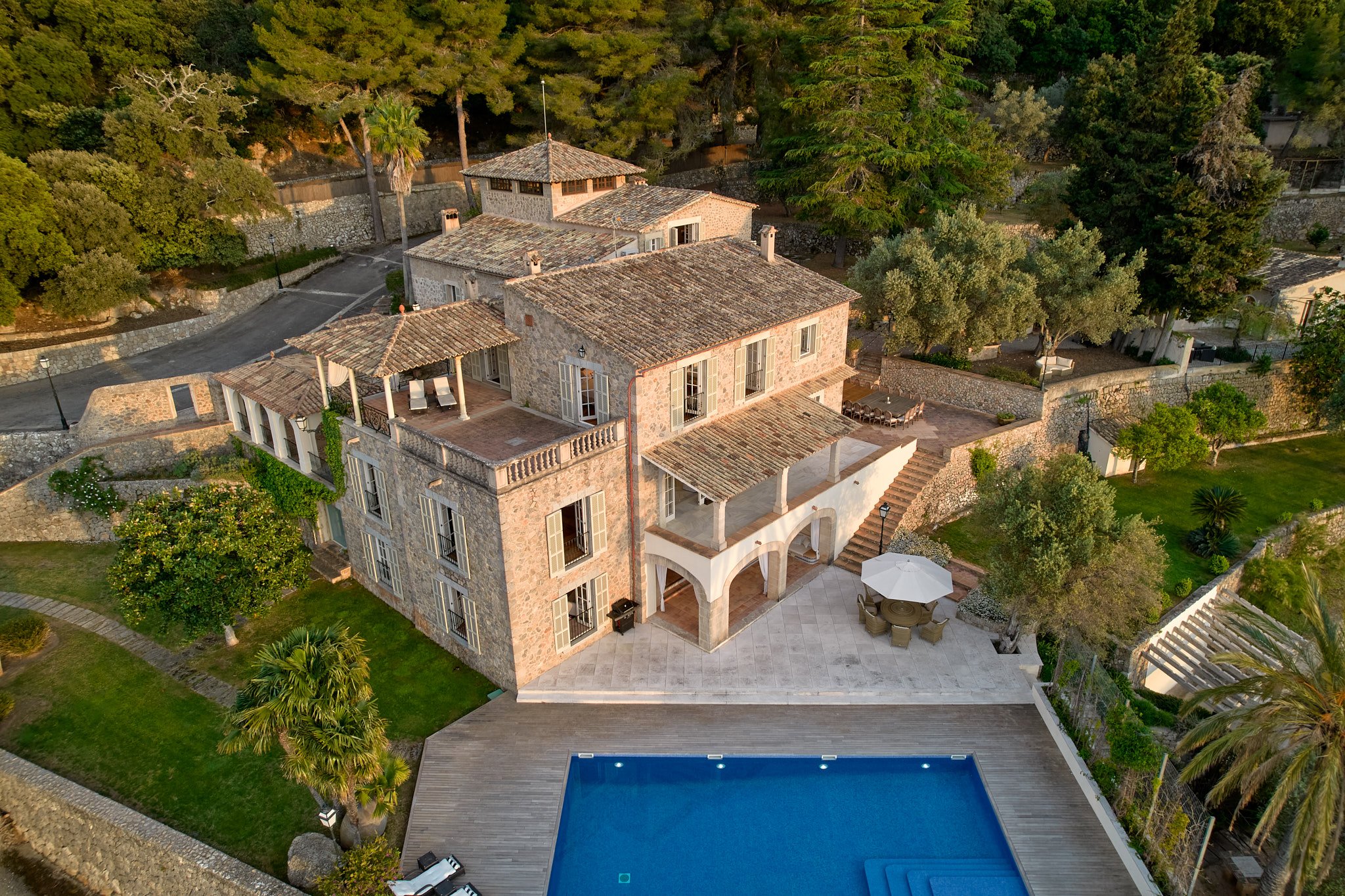 Francis York Can Calo: Historic Estate in Mallorca Built by Archduke Luis Salvador of Habsburg 85.jpg