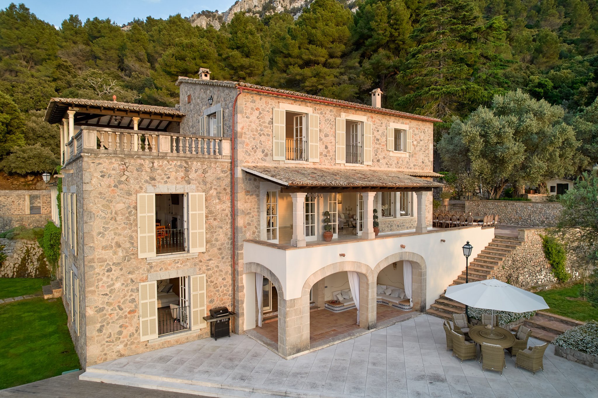 Francis York Can Calo: Historic Estate in Mallorca Built by Archduke Luis Salvador of Habsburg 88.jpg