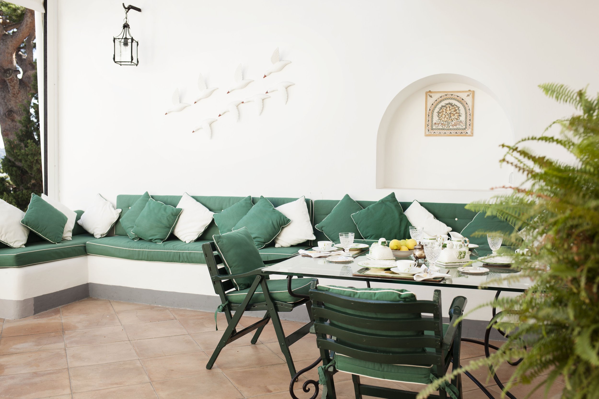 Francis York Villa Aiano Exclusive Luxury Villa Rental in Capri Slim Aarons 10.jpg