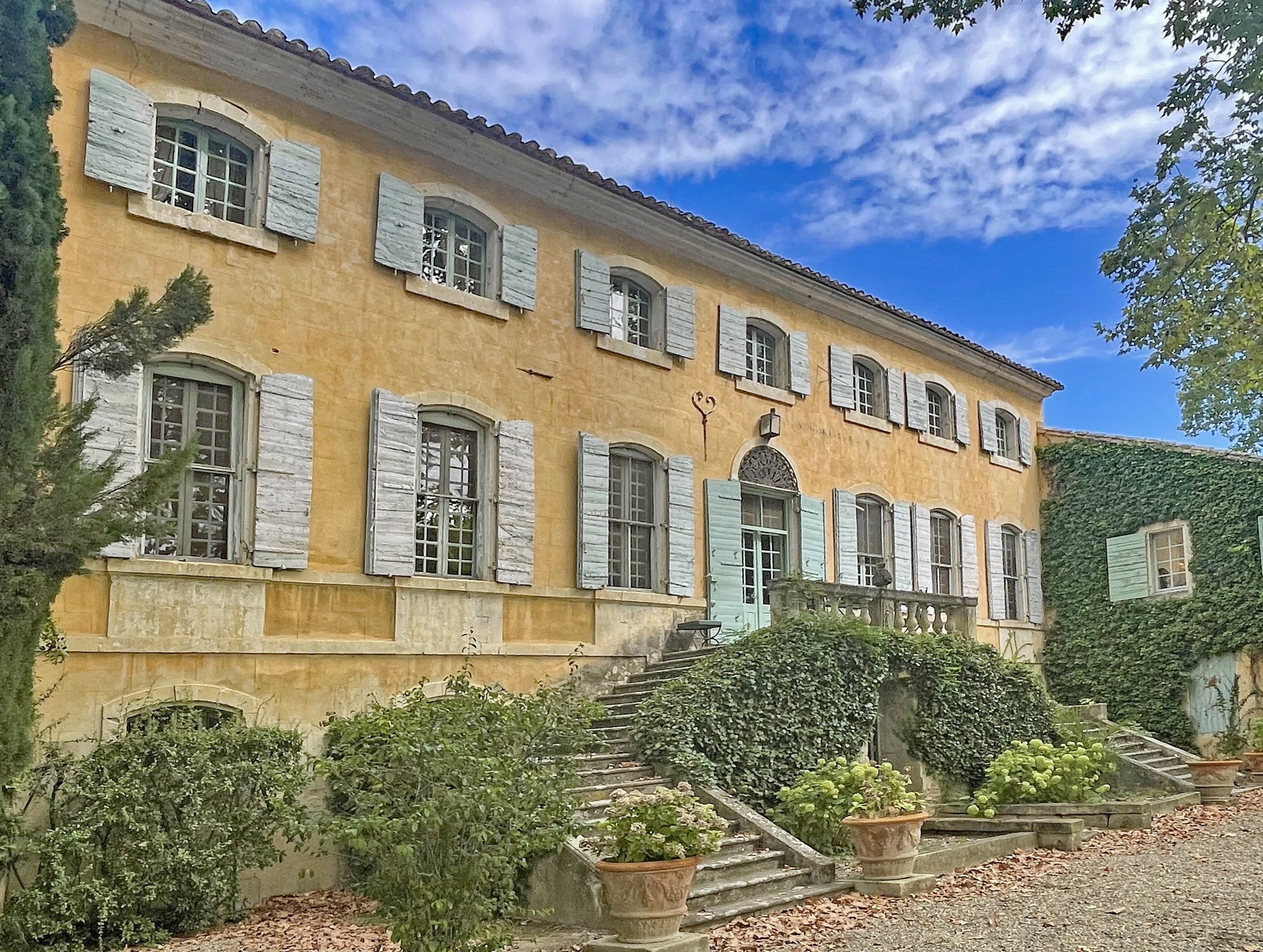 Francis York Emile Garcin Enchanting 18th Century Manor House Bastide For Sale in Provence, France 34.jpg
