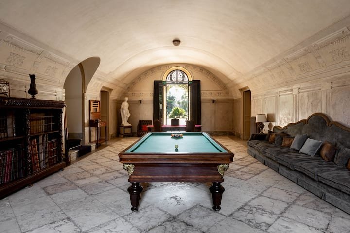 Francis York Villa Tasca Book The Luxury Villa Rental From ‘The White Lotus’ in Sicily, Italy 20.jpg