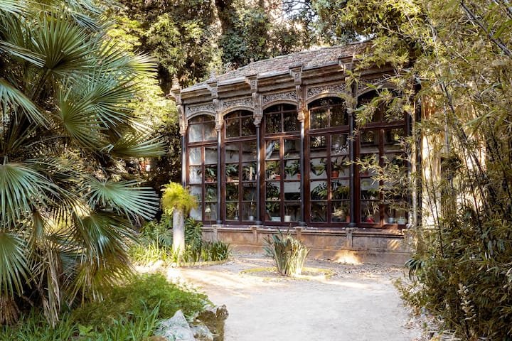 Francis York Villa Tasca Book The Luxury Villa Rental From ‘The White Lotus’ in Sicily, Italy 41.jpg