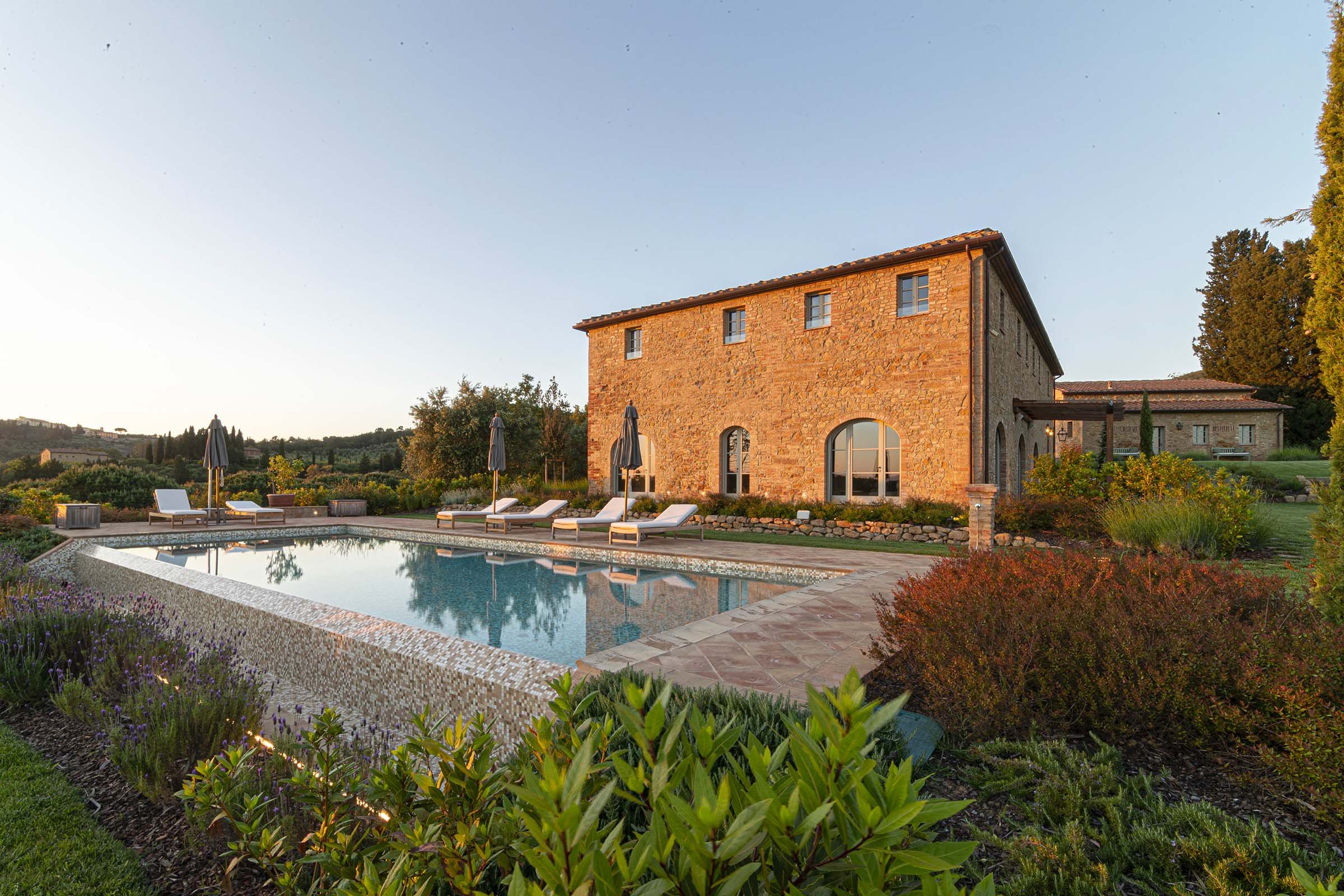 Francis York Luxury Villa Rental in the Tuscan Hills Near Florence 64.jpg
