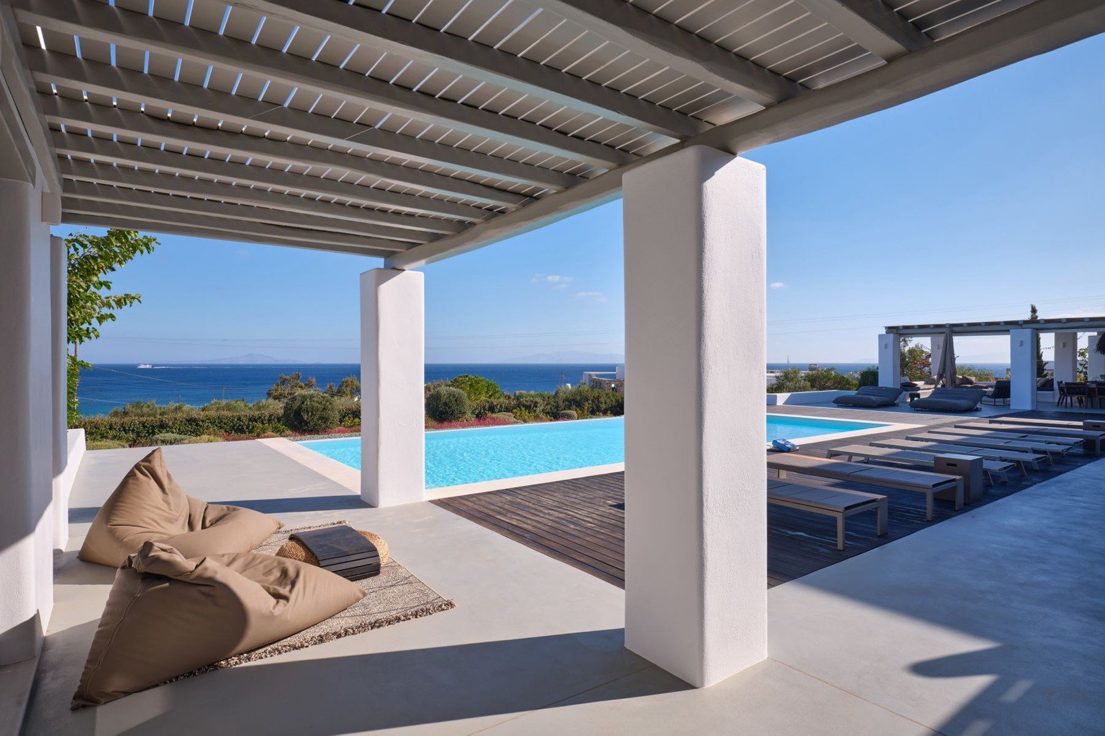 Francis York Luxury Villa in Paros, Greece Eligible For Greek Golden Visa Program 4.jpeg