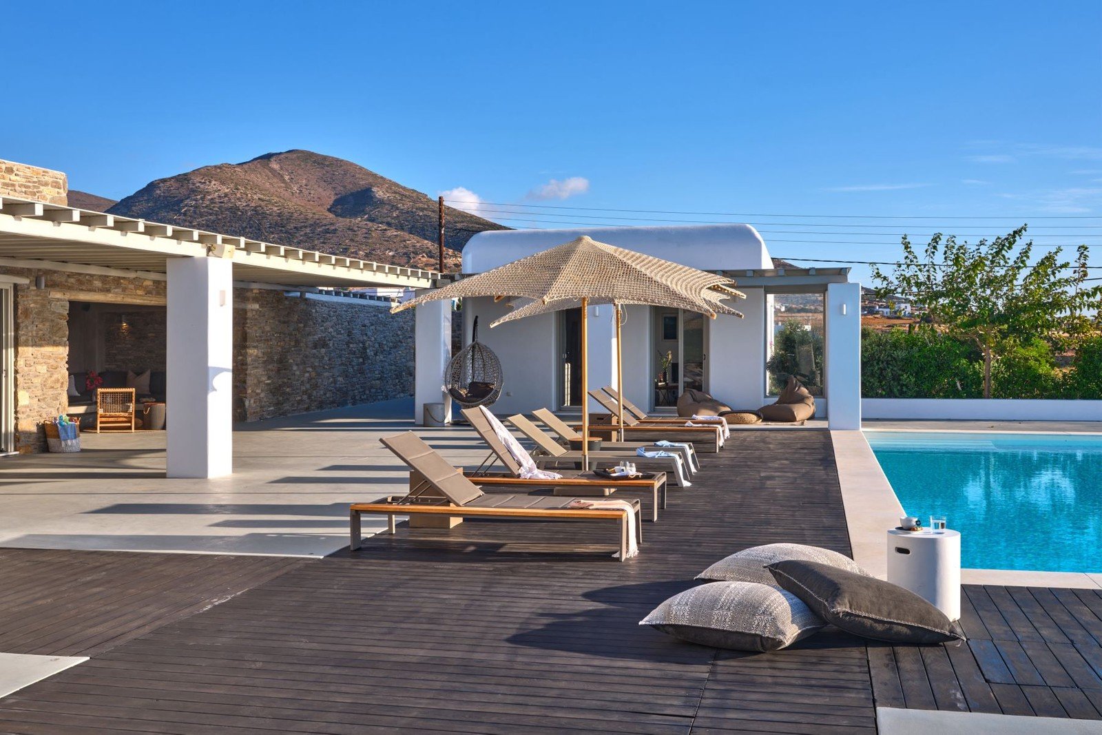 Francis York Luxury Villa in Paros, Greece Eligible For Greek Golden Visa Program 5.jpeg