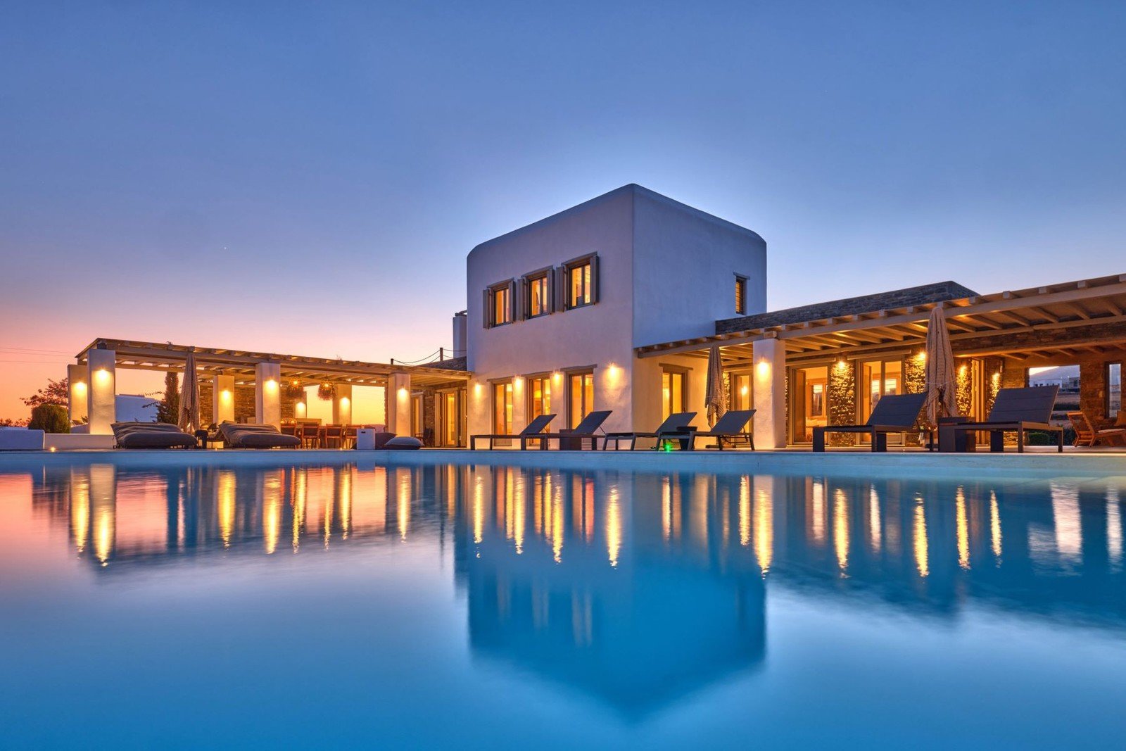 Francis York Luxury Villa in Paros, Greece Eligible For Greek Golden Visa Program 32.jpeg