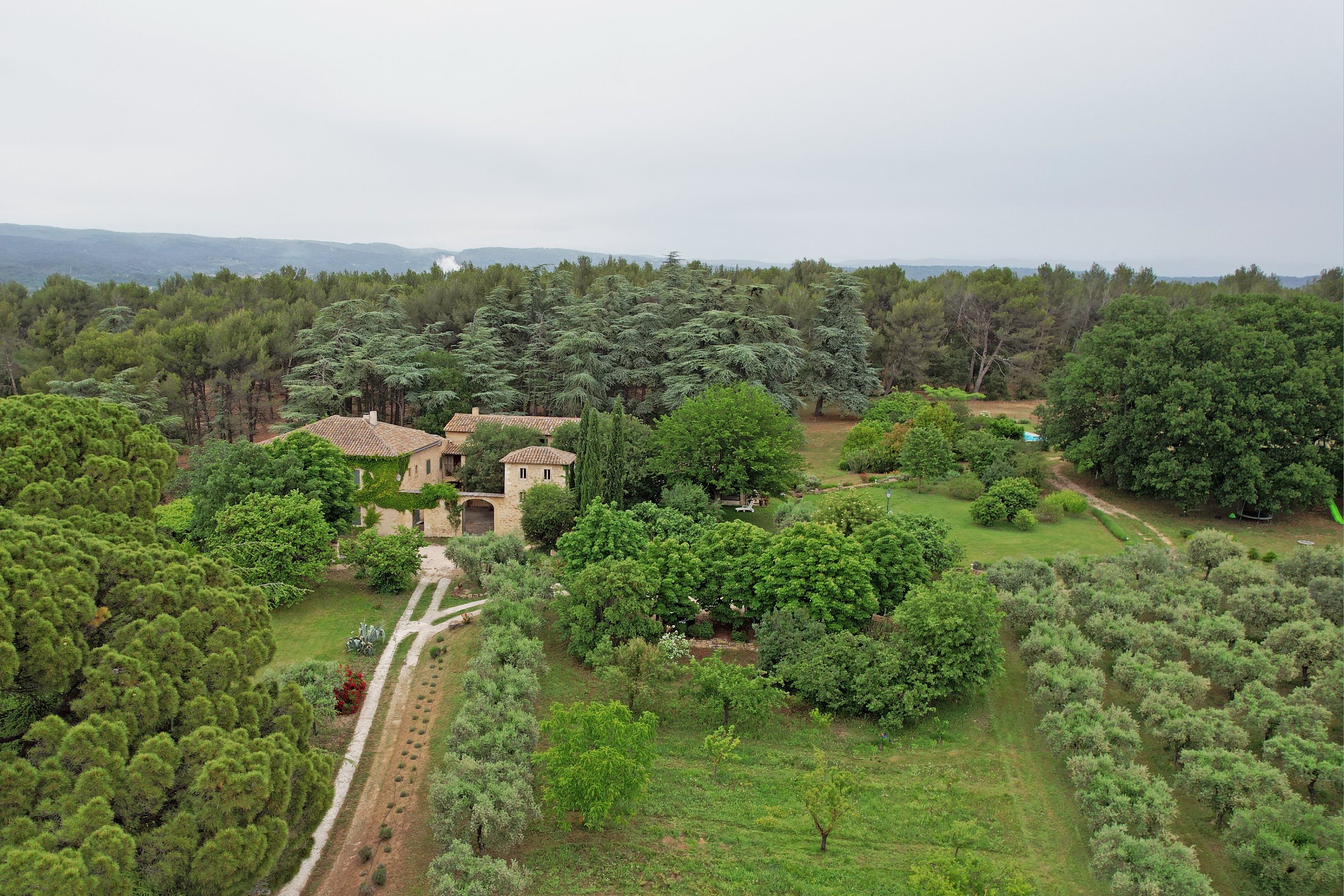 Francis York Emile Garcin  Restored French Farmhouse in the Luberon, Provence 1.jpg