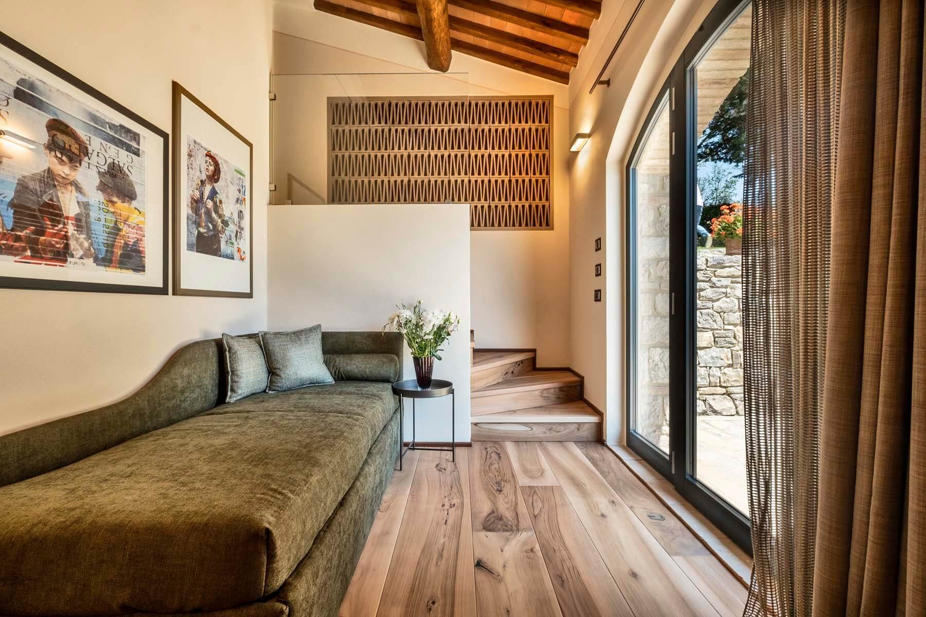 Francis York Luxury Villa Rental in the Tuscan Hills Near Gaiole in Chianti 10.jpg