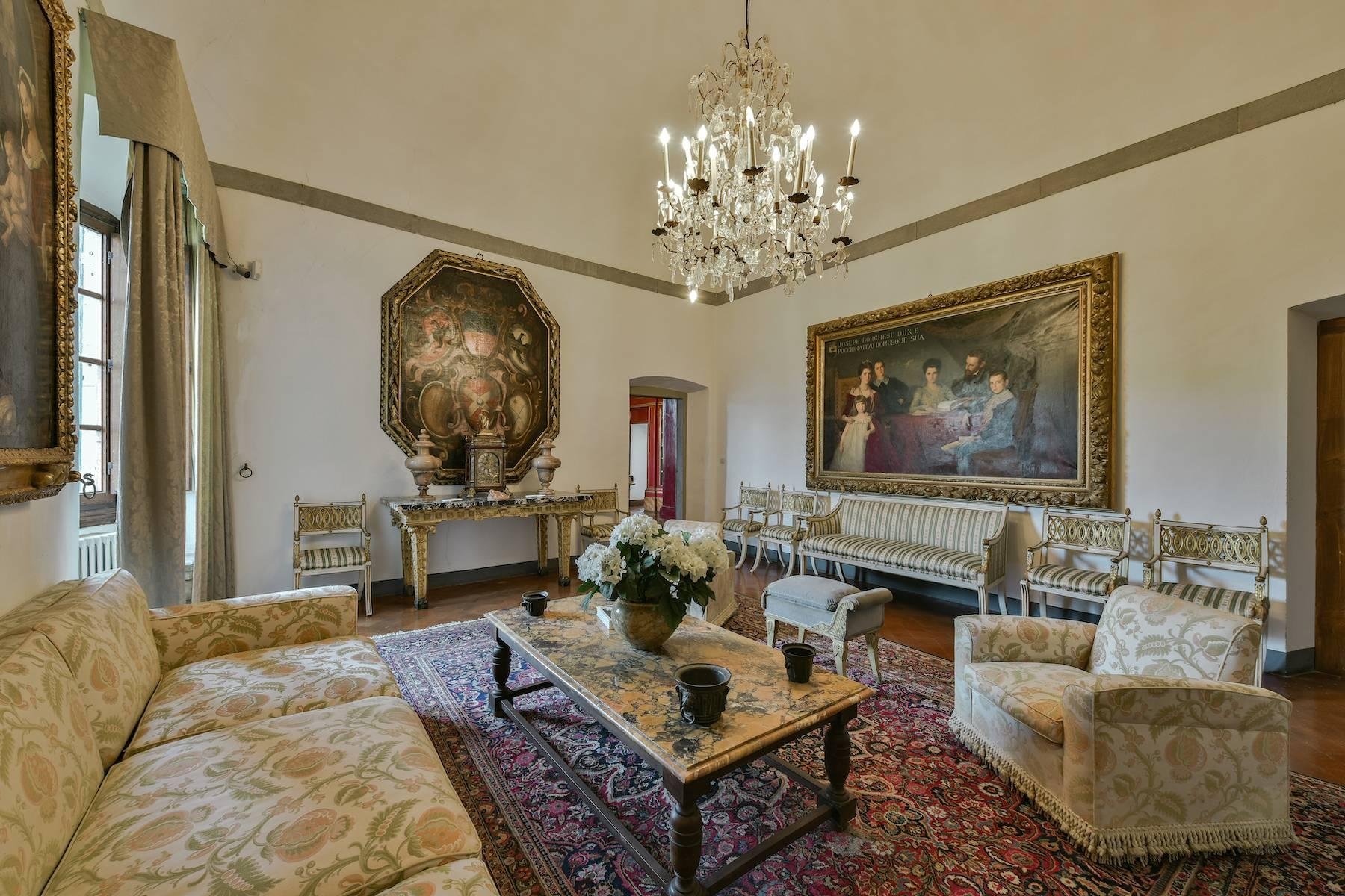Francis York  Tuscan Villa Owned by Italian Aristocracy Available to Book as a Luxury Villa Rental 7.jpg