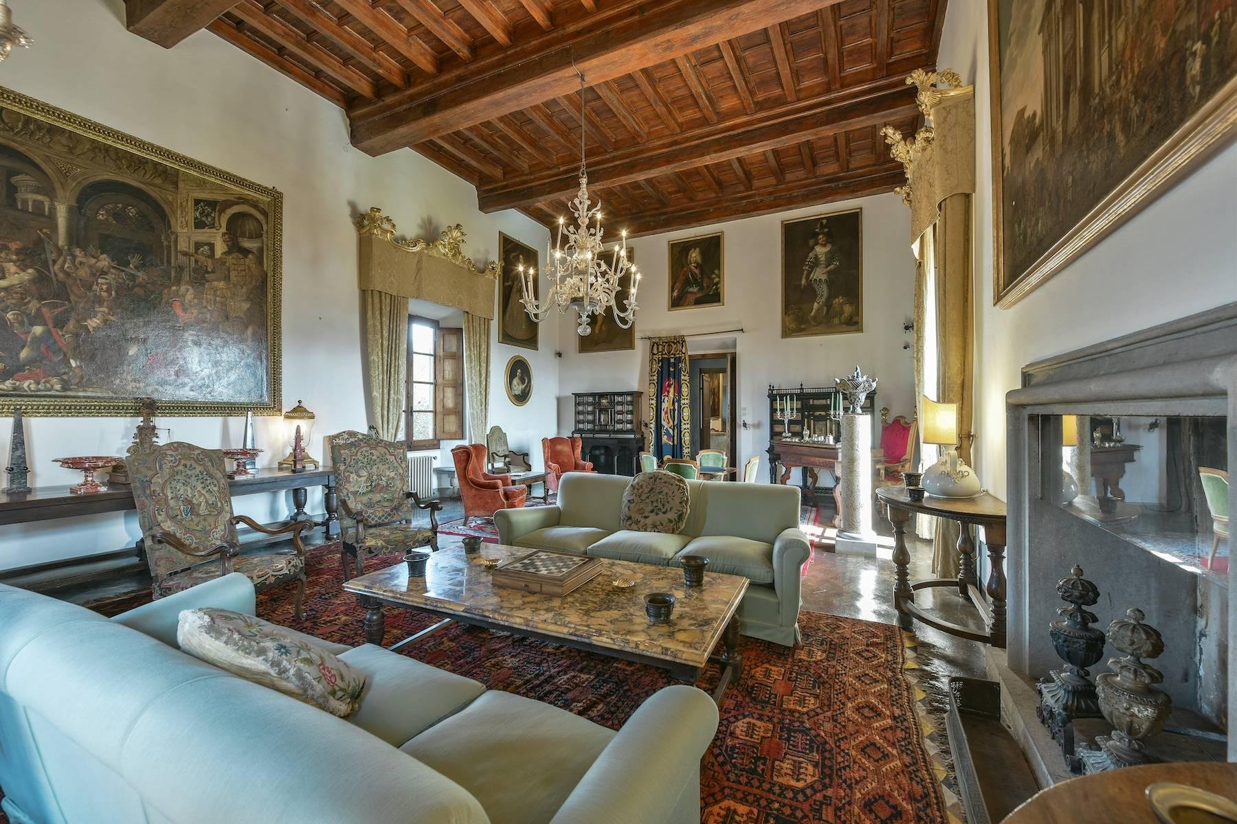 Francis York  Tuscan Villa Owned by Italian Aristocracy Available to Book as a Luxury Villa Rental 12.jpg