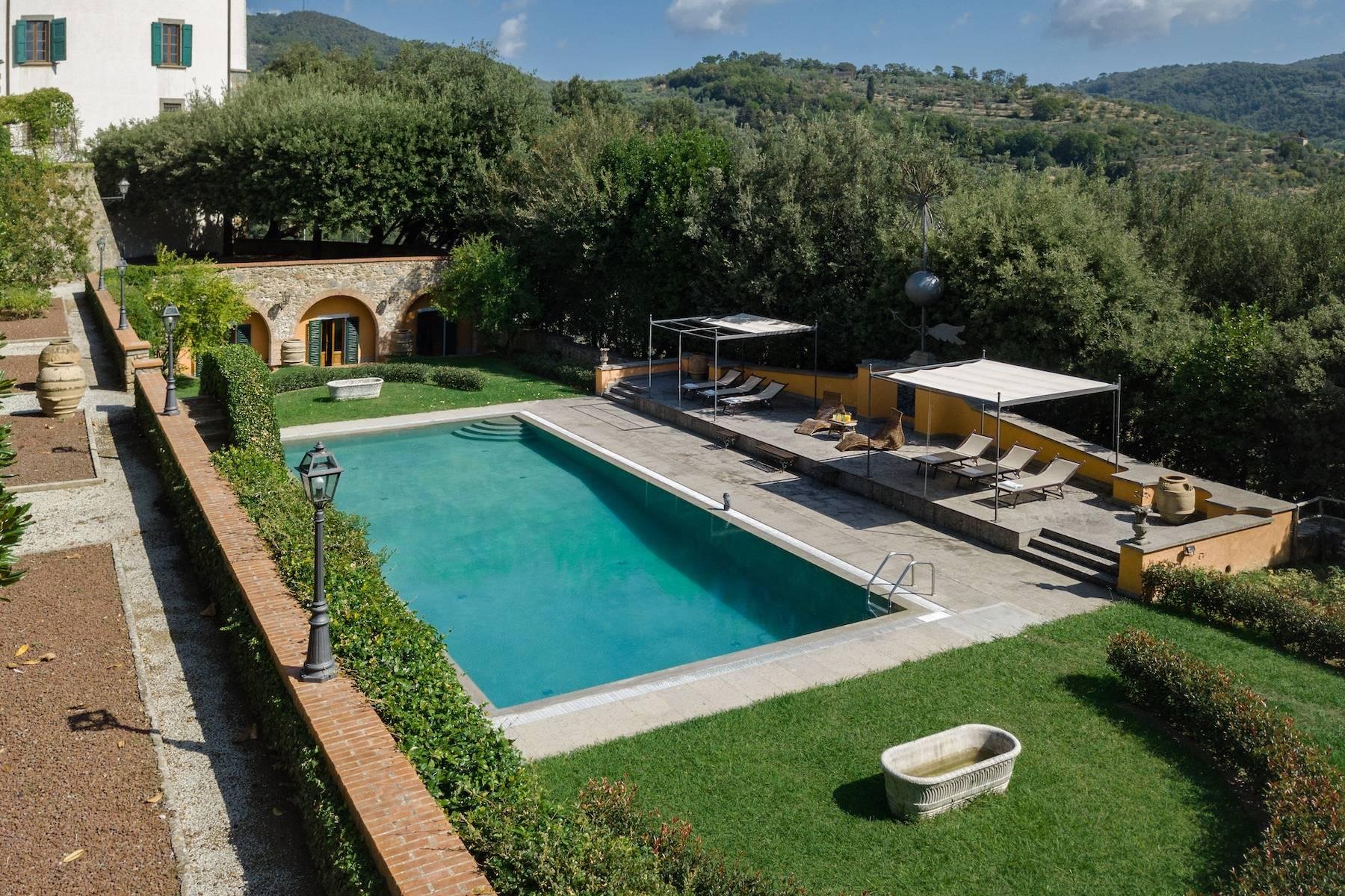 Francis York  Tuscan Villa Owned by Italian Aristocracy Available to Book as a Luxury Villa Rental 16.jpg